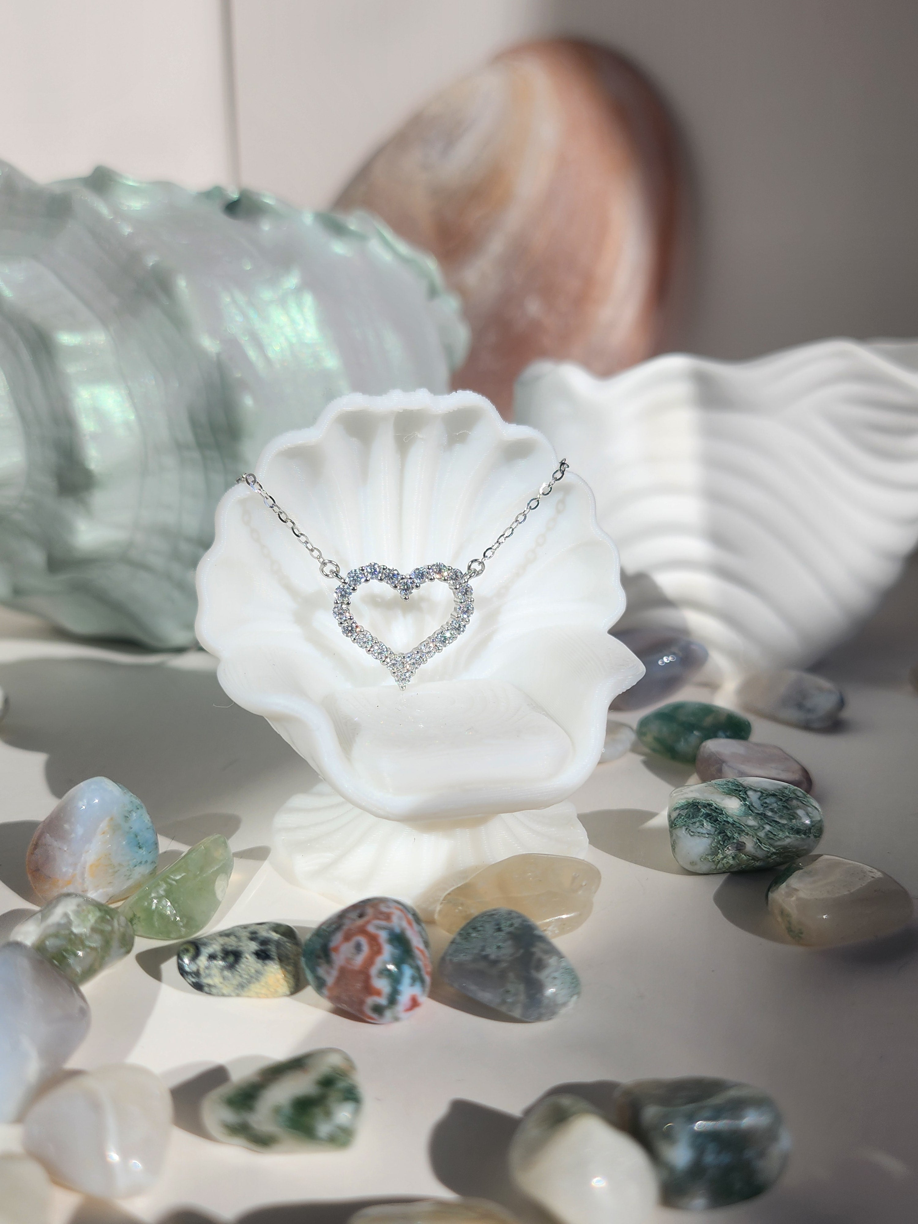 Moissanite Necklaces & Pendants