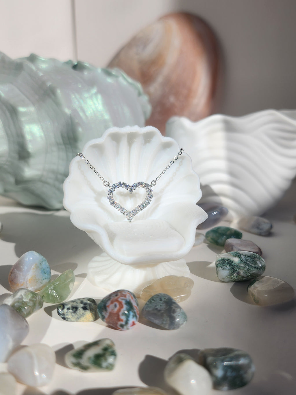 Amour De Paris Necklace