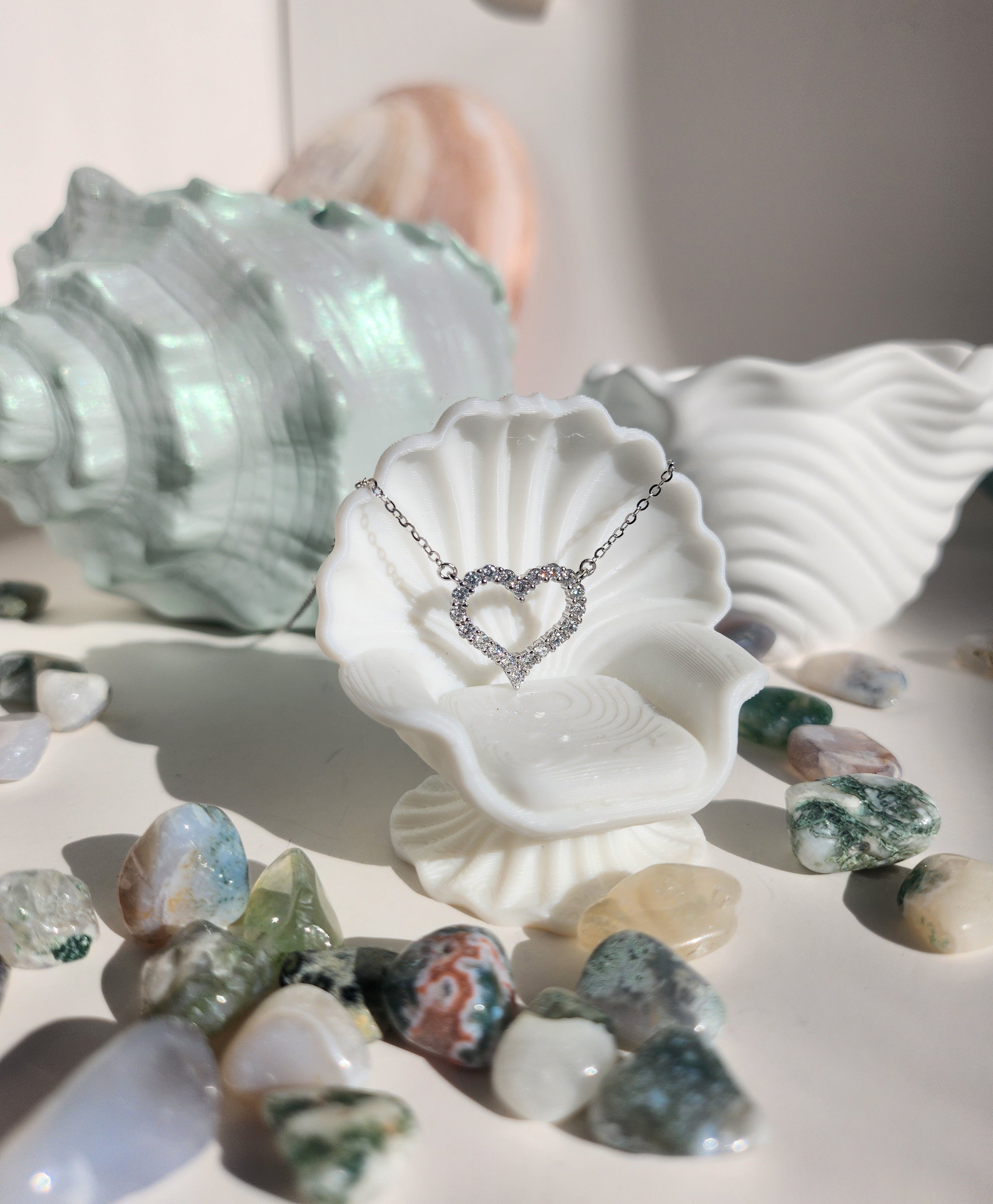 Amour De Paris Necklace