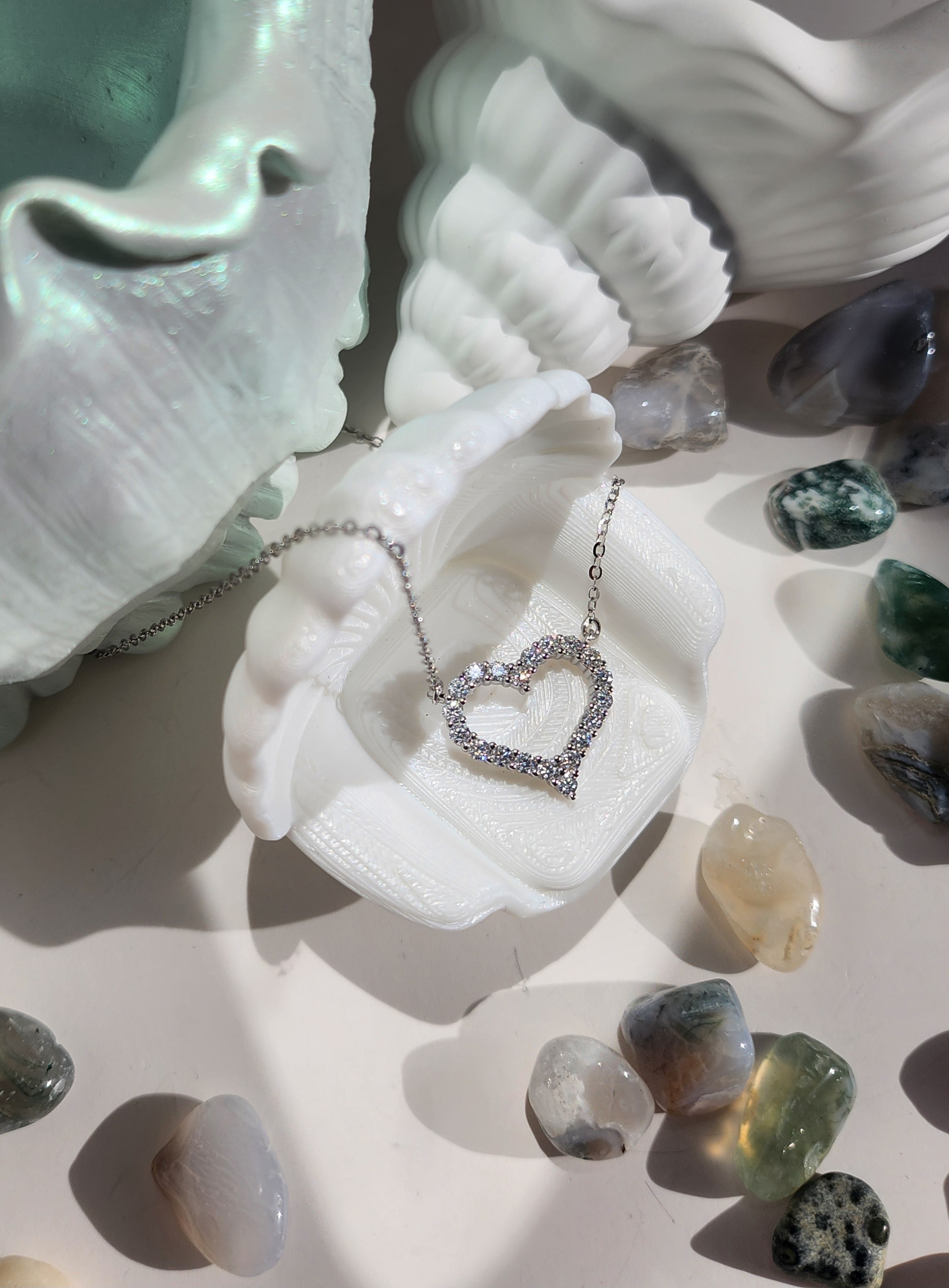 Amour De Paris Necklace